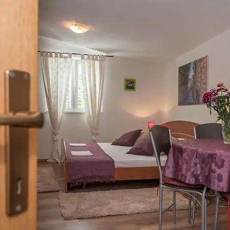 Apartments Mare Trogir Exterior photo