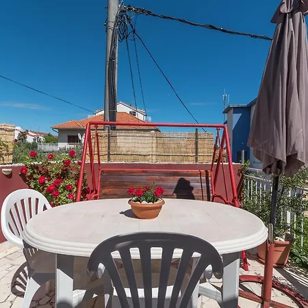 Apartments Mare Trogir Exterior photo