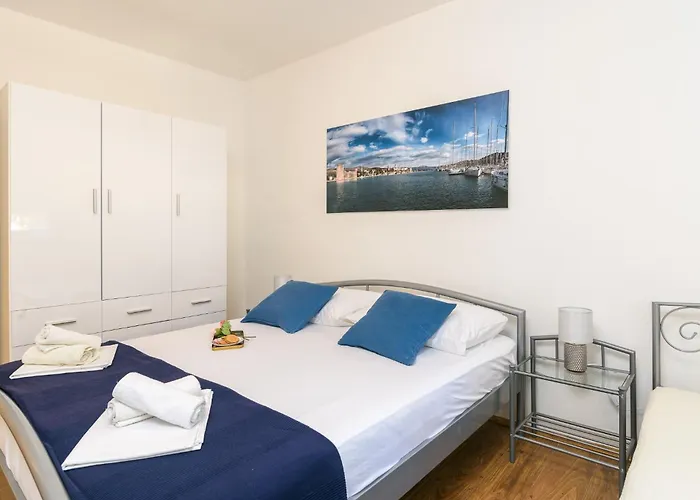 Apartments Mare Trogir