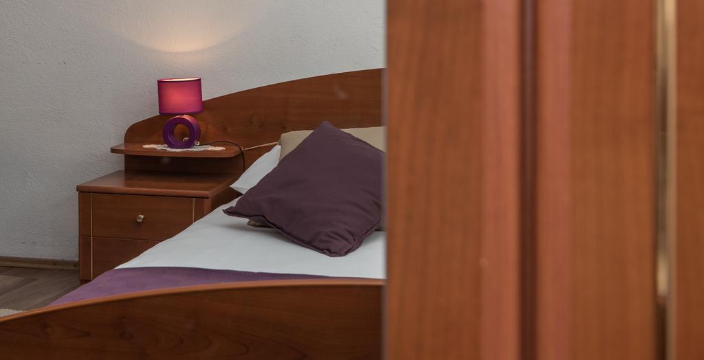 Mare Apartma *